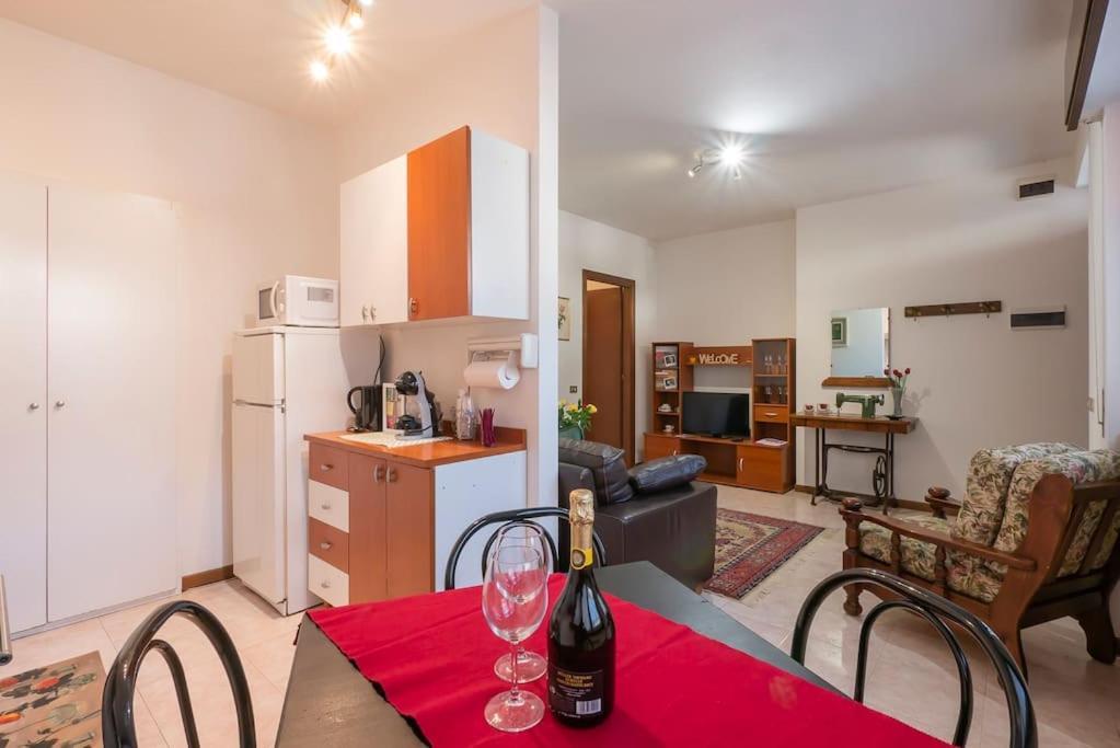 Appartement Le Rose à Venegono Superiore Extérieur photo